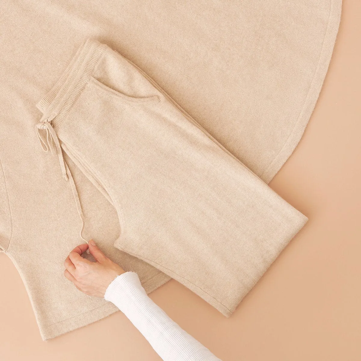 Cashmere Straight Leg Pant